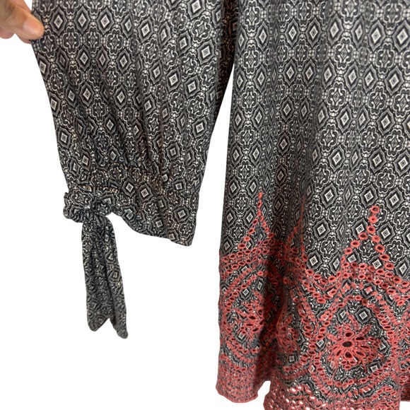 Peasant Blouse Size 1X Embroidered 3/4 Tie Sleeve Black Orange Cottagecore Top - Picture 3 of 10